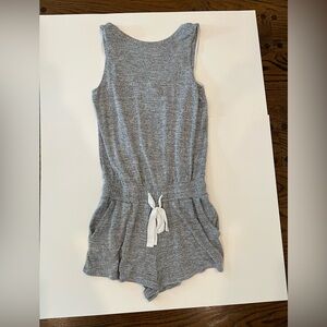 Wilfred XS jumper! Grey, tie front.